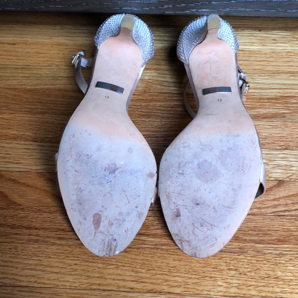 Badgley Mischka Embellished Satin Strap Heels Light Blush Size 9 - Picture 7 of 10